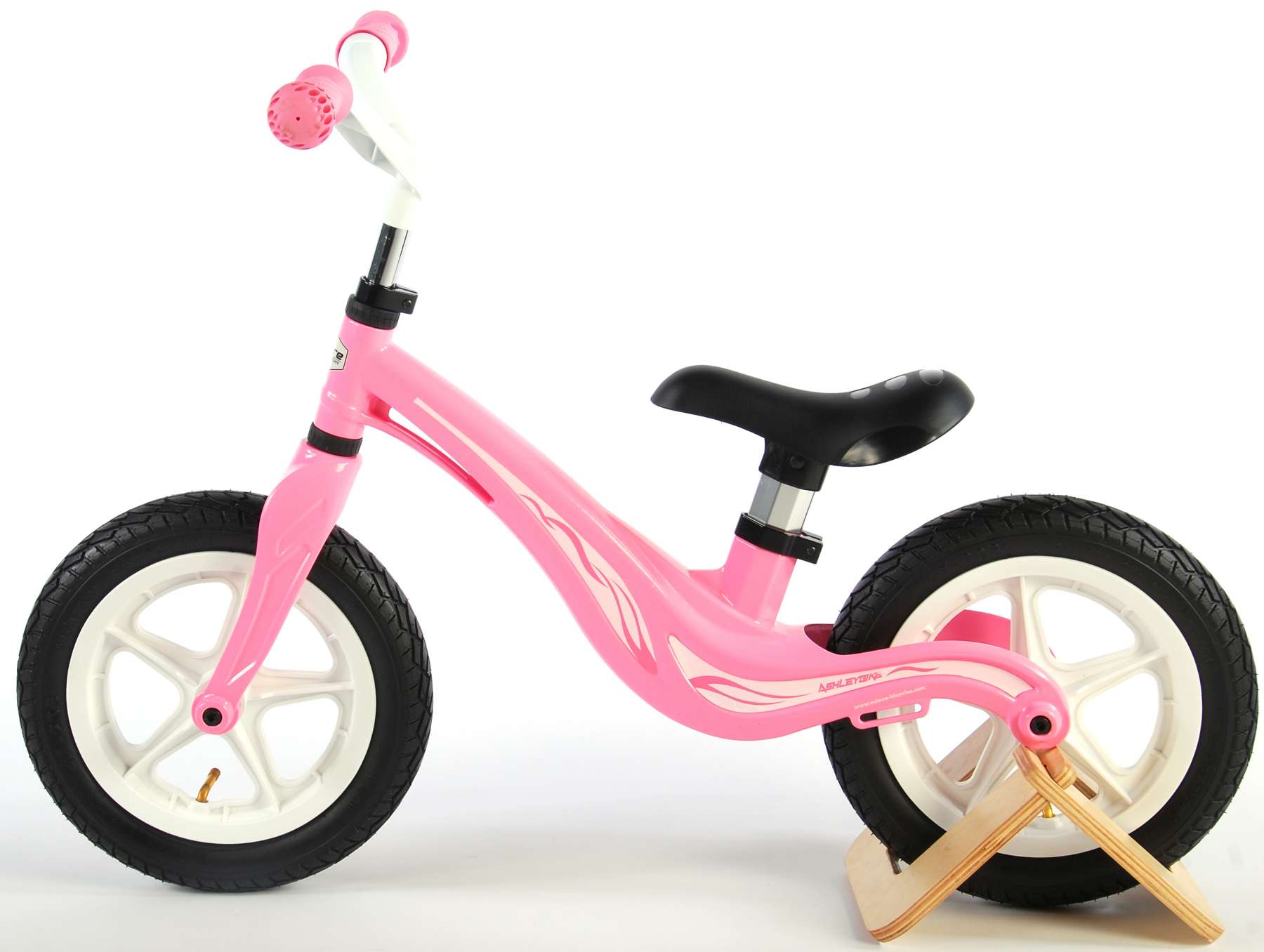 girls pink balance bike